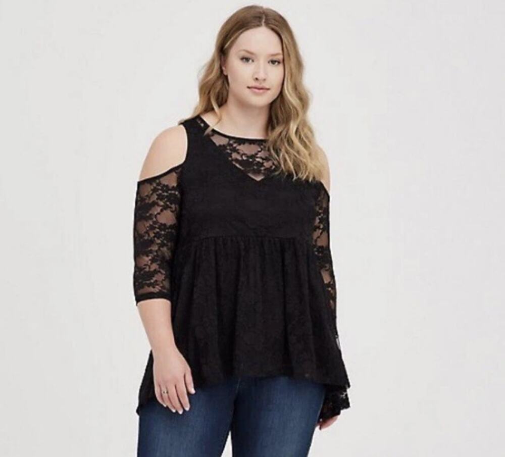 Torrid Women's Size 2x Black Lace Cold Shoulder Babydoll Top Dark Romance Goth